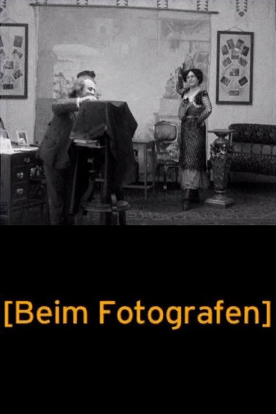 Póster de At the Photographer