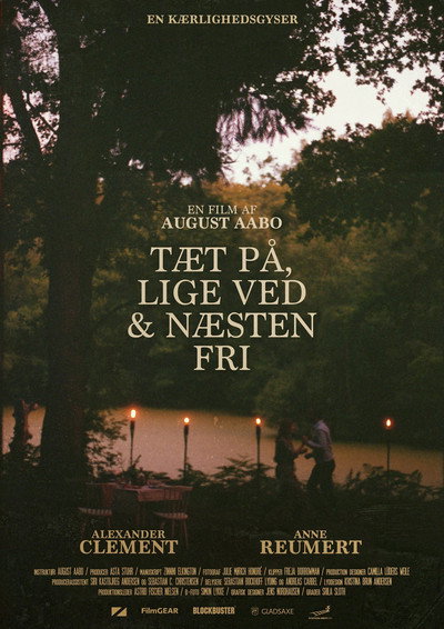 Póster de Close, Almost & Nearly Free