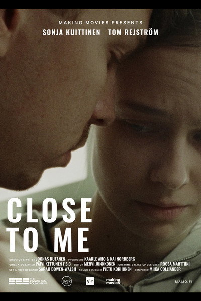 Póster de Close to Me
