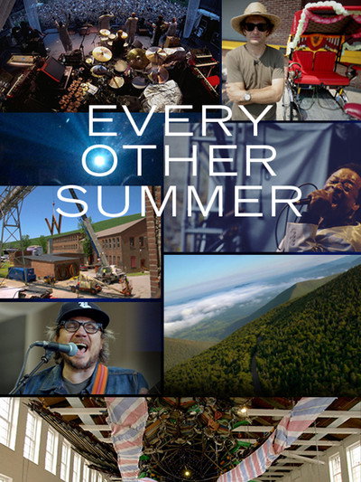 Póster de Every Other Summer