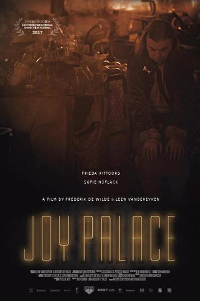 Póster de Joy Palace