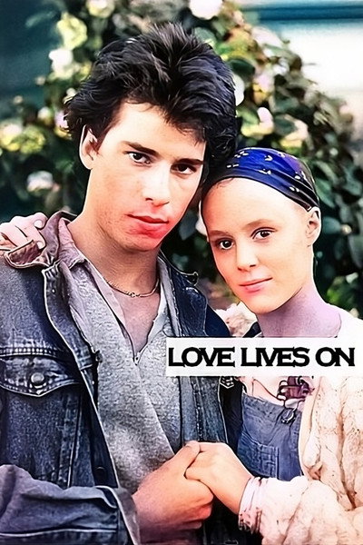 Póster de Love Lives On