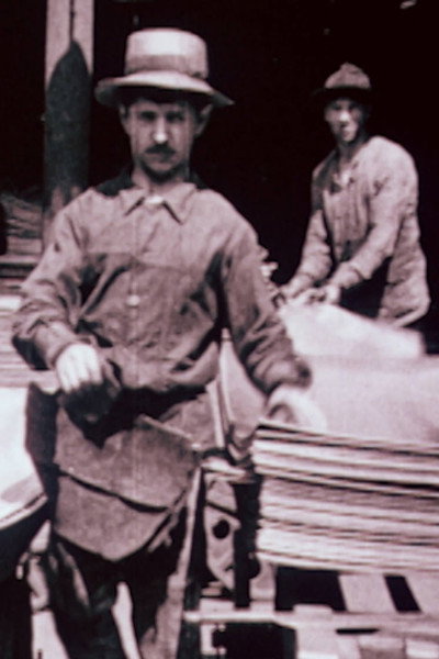 Póster de Scenes at Creusot's Steel Foundry