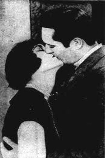 Póster de The Kiss Barrier